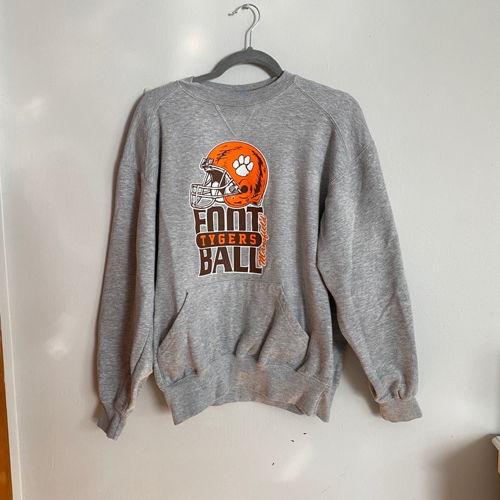 Vintage crewneck
